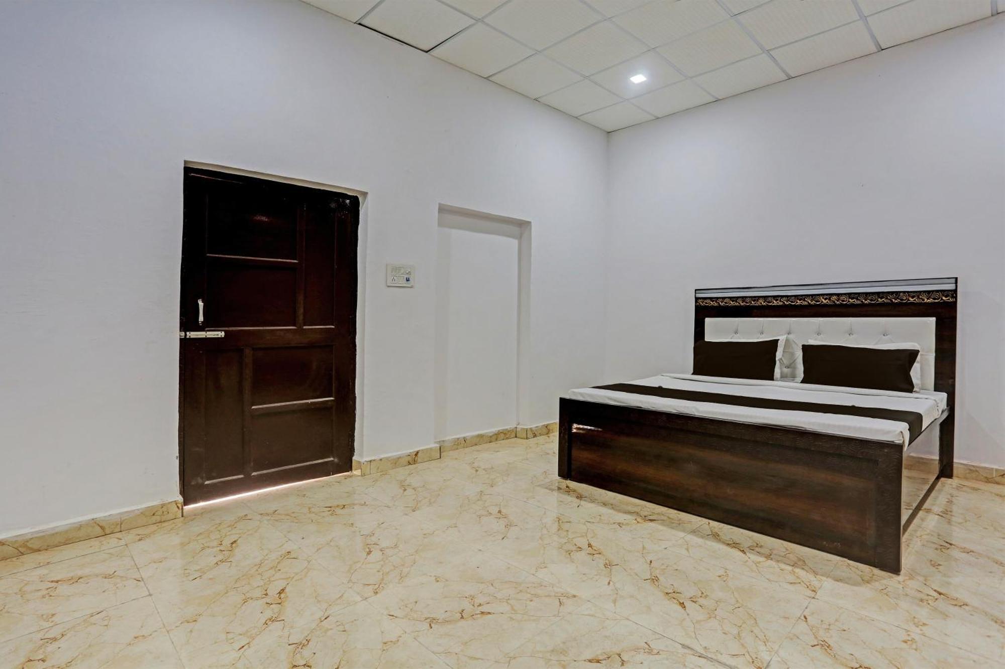 Hotel O Murliwala Wedding Palace And Resort Samalkha 외부 사진