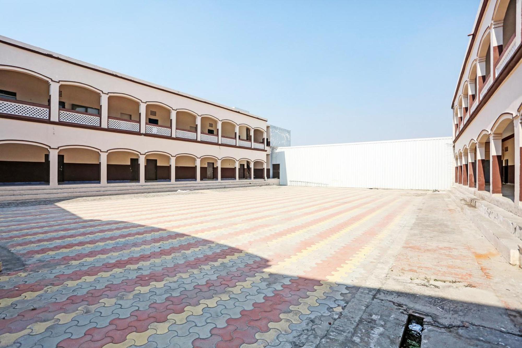 Hotel O Murliwala Wedding Palace And Resort Samalkha 외부 사진